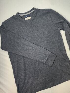 Mens L Dark Gray Crew Neck Sweater St. Johns Bay Long Sleeve Soft College Preppy